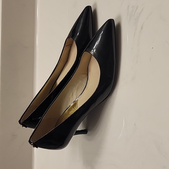 MICHAEL Michael Kors Heels 🖤 - Picture 6 of 7